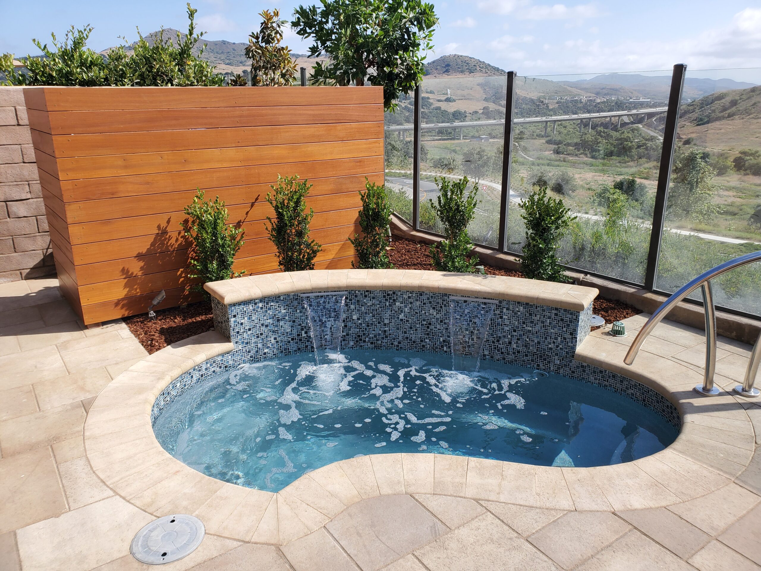 Fiberglass in-ground Spas built to last by VIP swimming pools in Orange County